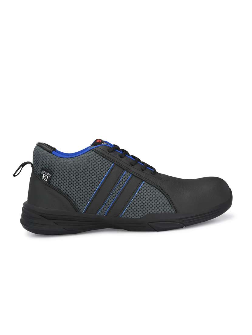 black solid sport shoe - 19947430 -  Standard Image - 3