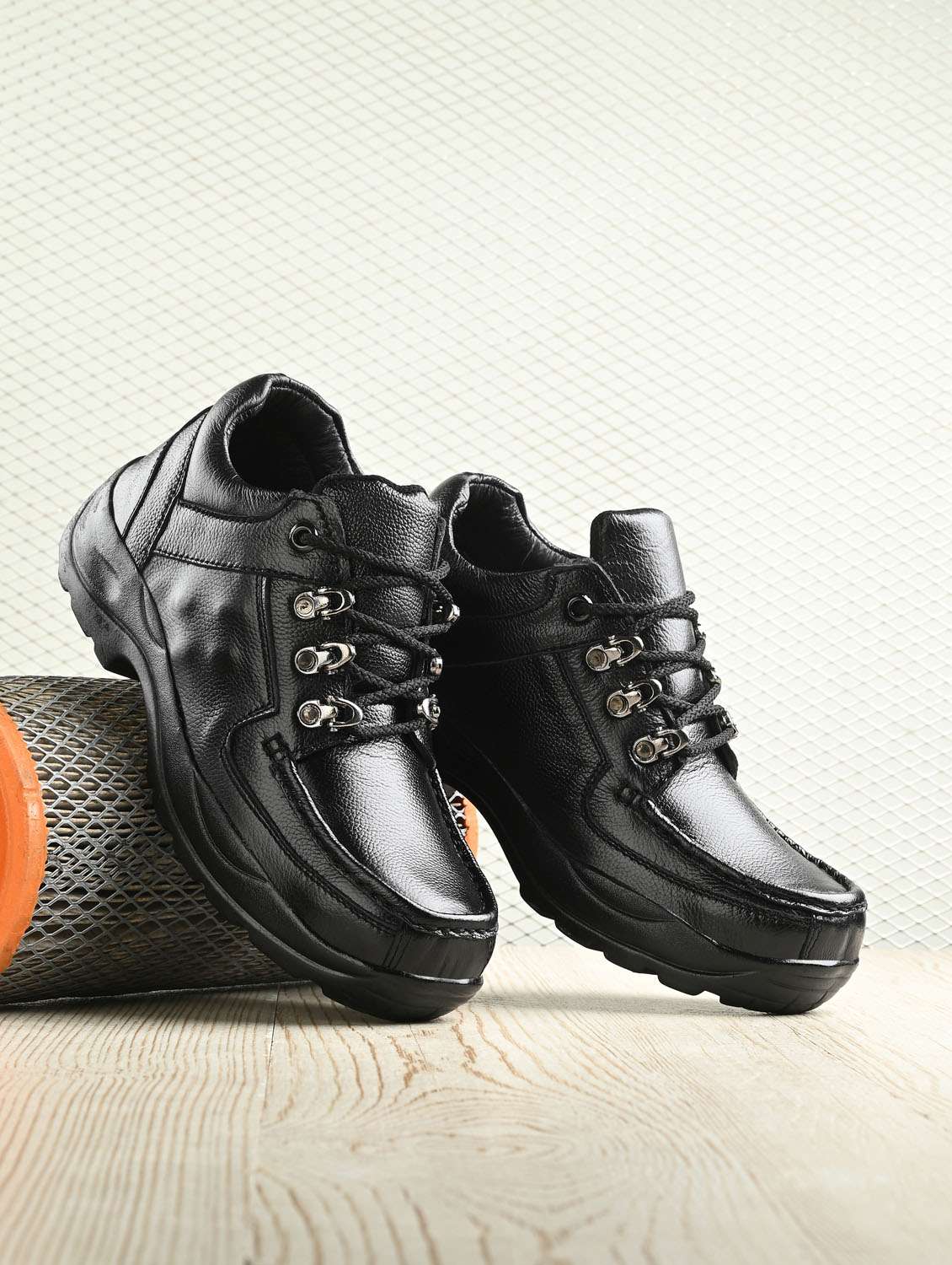 men's trekking sport shoes - 19947462 -  Standard Image - 5
