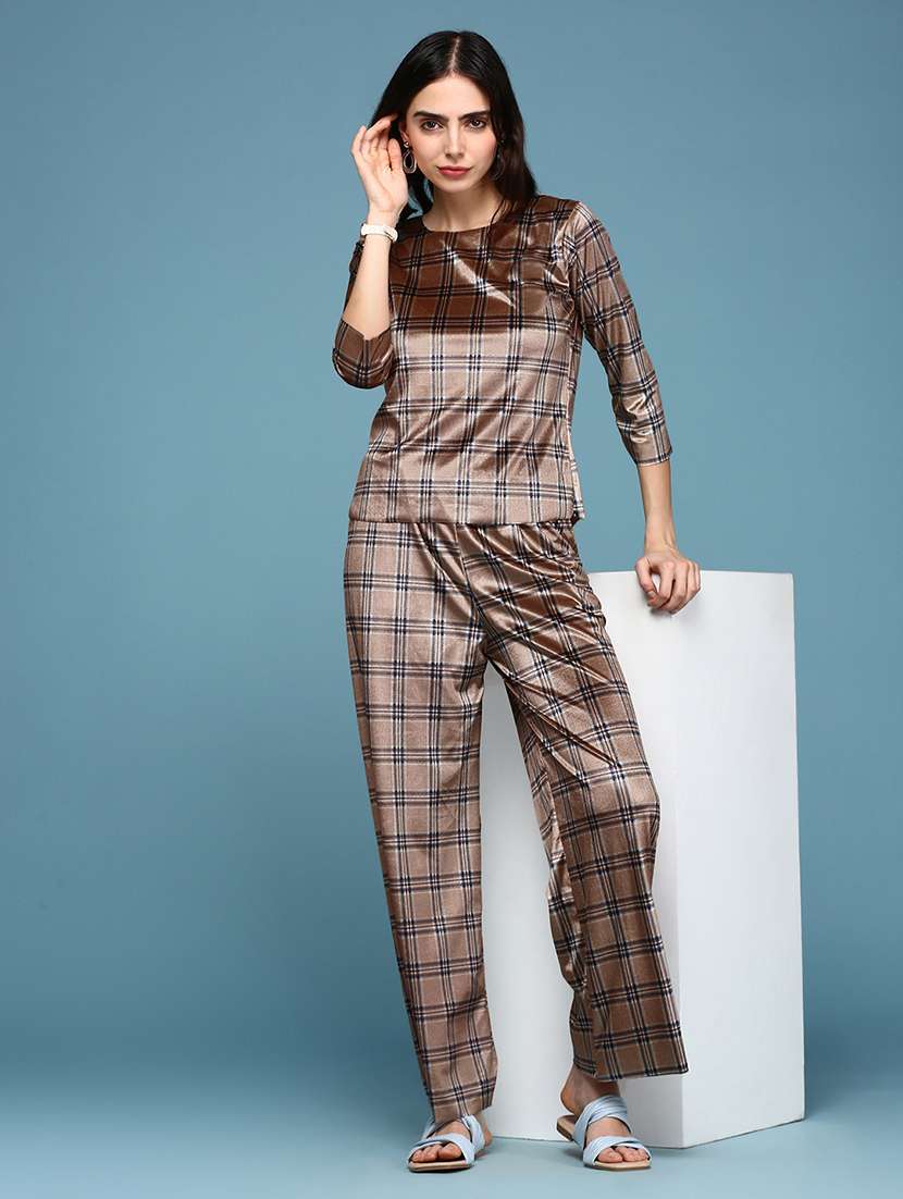 women checks print top and palazzo co-ords set - 19947678 - Standard Image - 3