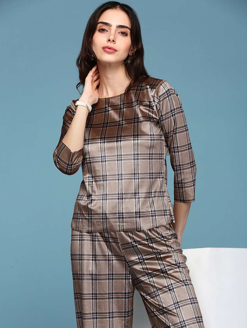 women checks print top and palazzo co-ords set - 19947678 - Standard Image - 5