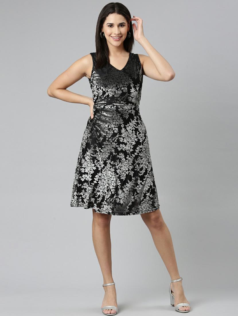 women's floral dress - 19947721 - Standard Image - 3