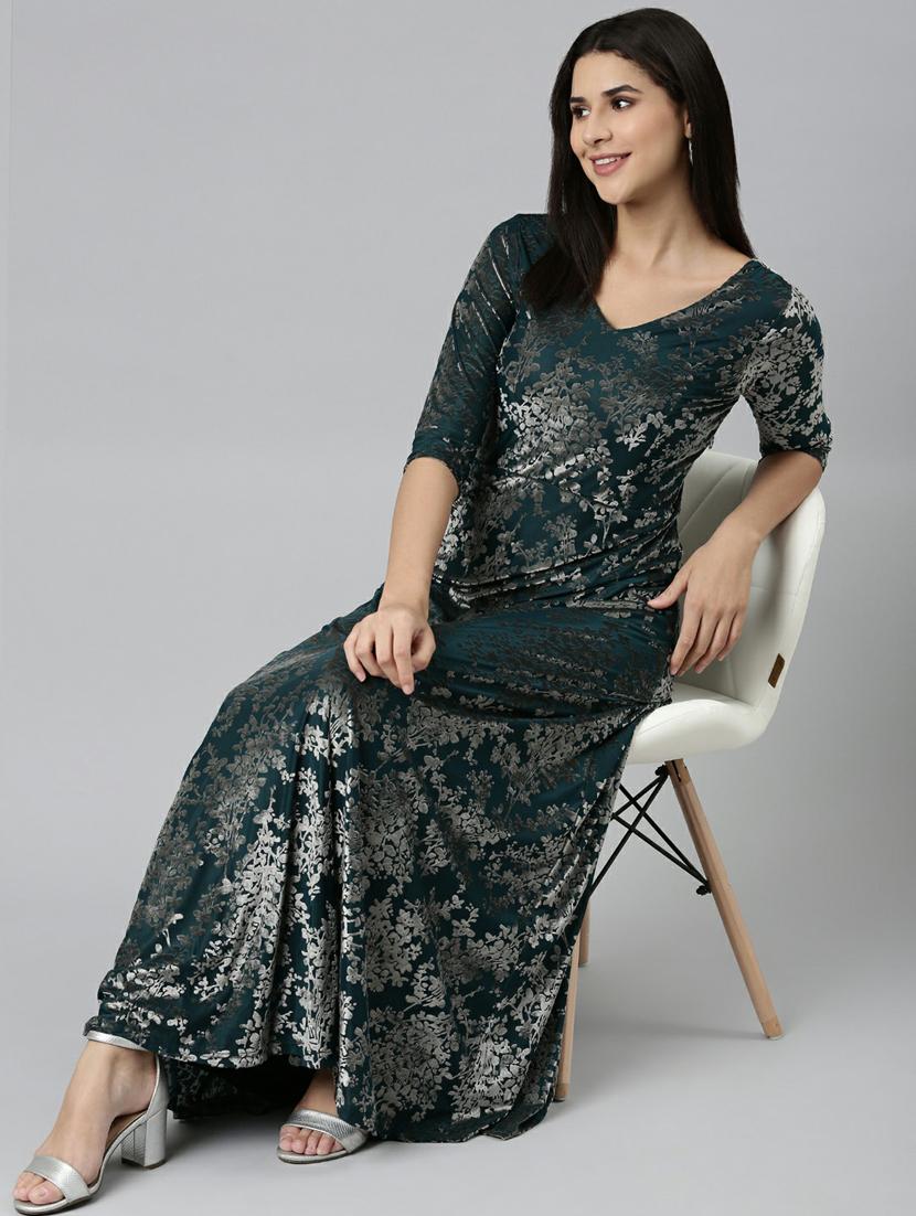 women's fit & flare printed dress - 19947774 - Standard Image - 5
