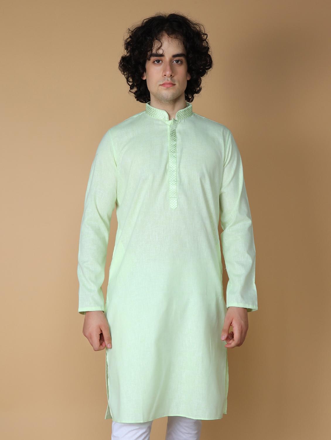men's solid cotton long kurta - 19954971 - Zoom Image - 0