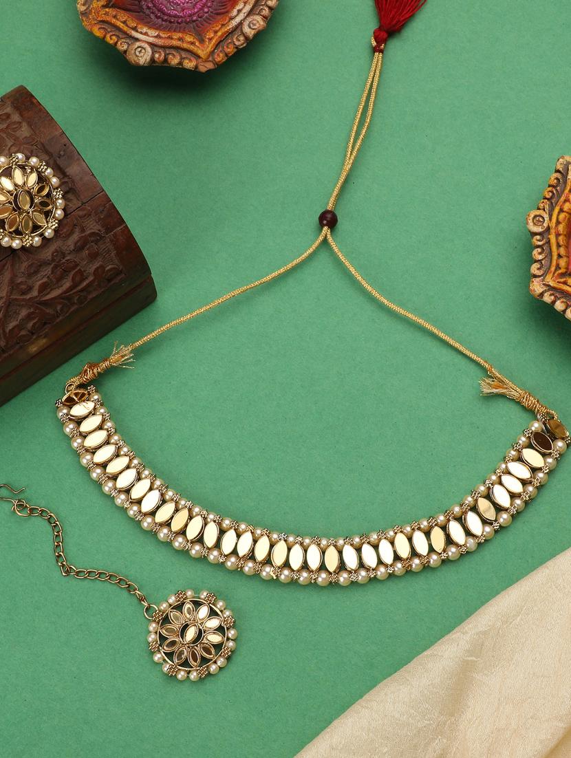 zaffrecollections stylish mirror and gold pearl choker set with maang tikka for women and girls - 19955250 - Zoom Image - 0