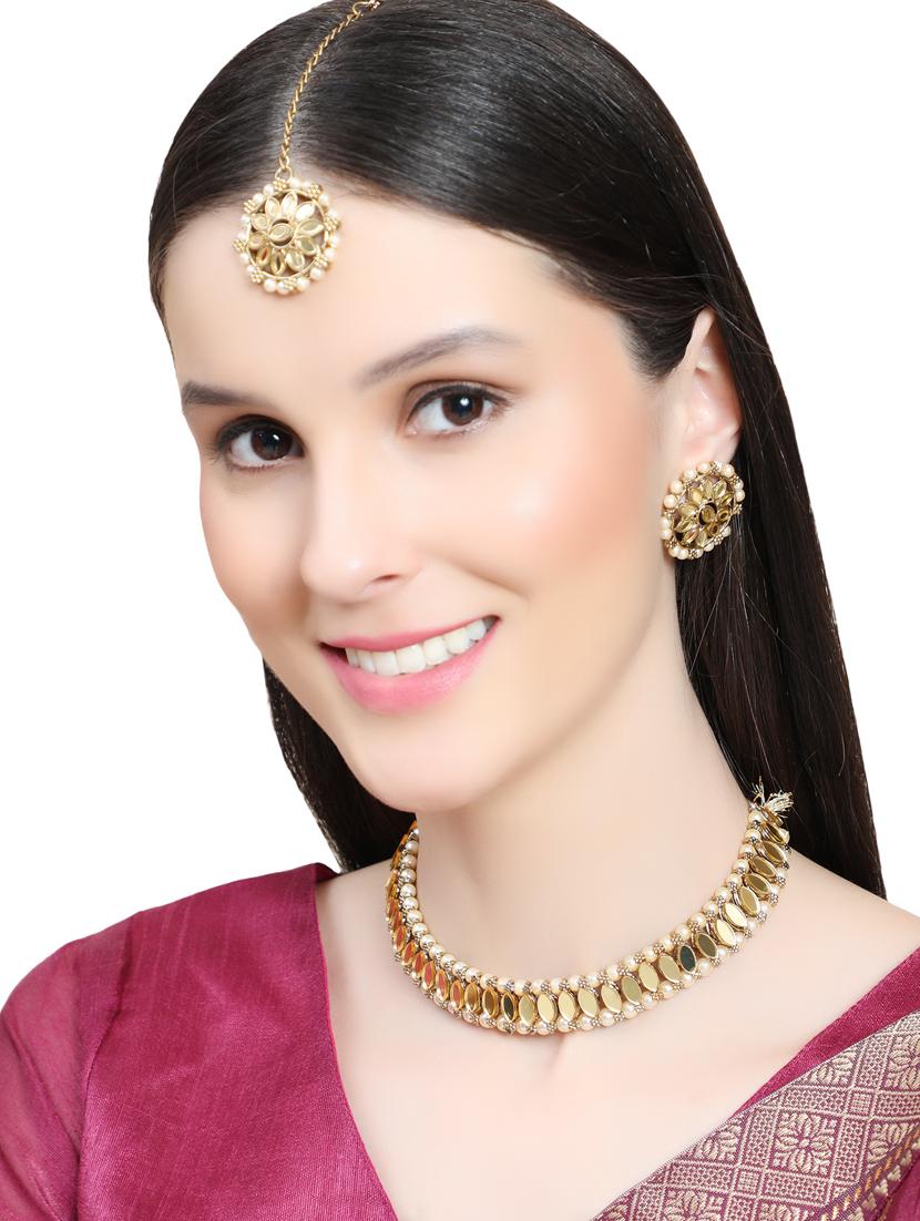 zaffrecollections stylish mirror and gold pearl choker set with maang tikka for women and girls - 19955250 - Standard Image - 5