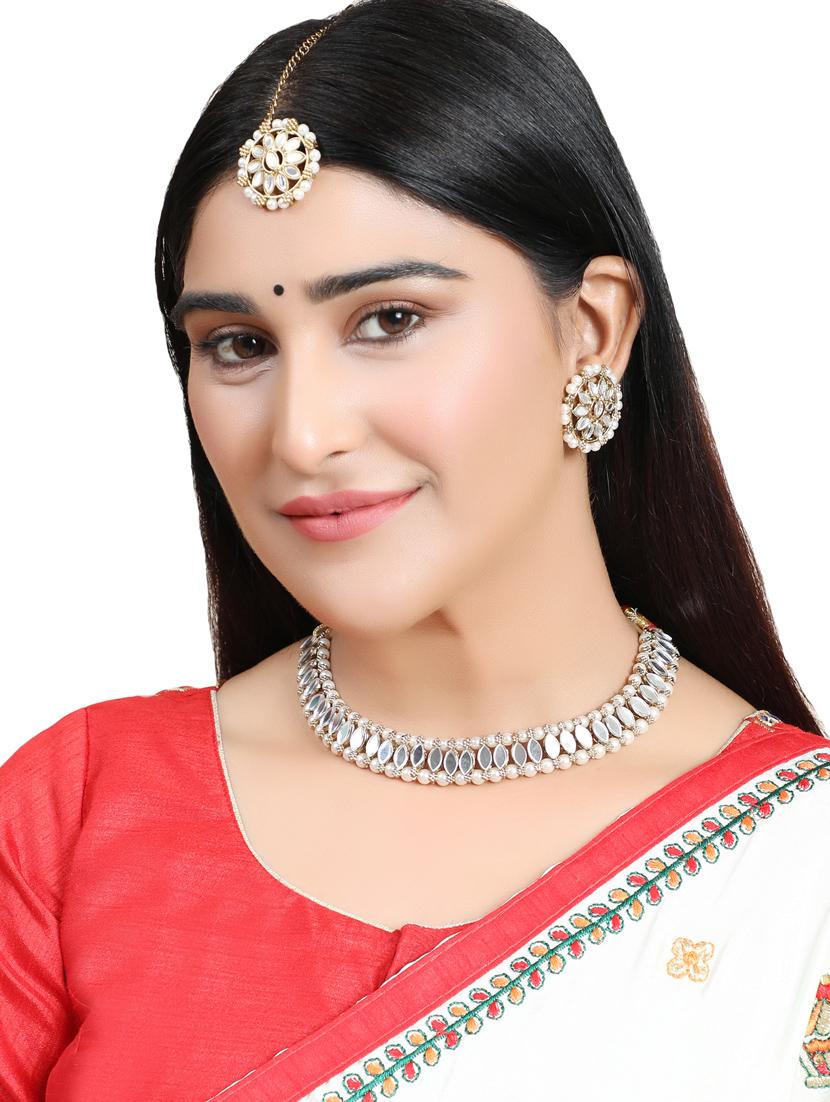 zaffrecollections stylish mirror and white pearl choker set with maang tikka for women and girls - 19955254 - Standard Image - 5
