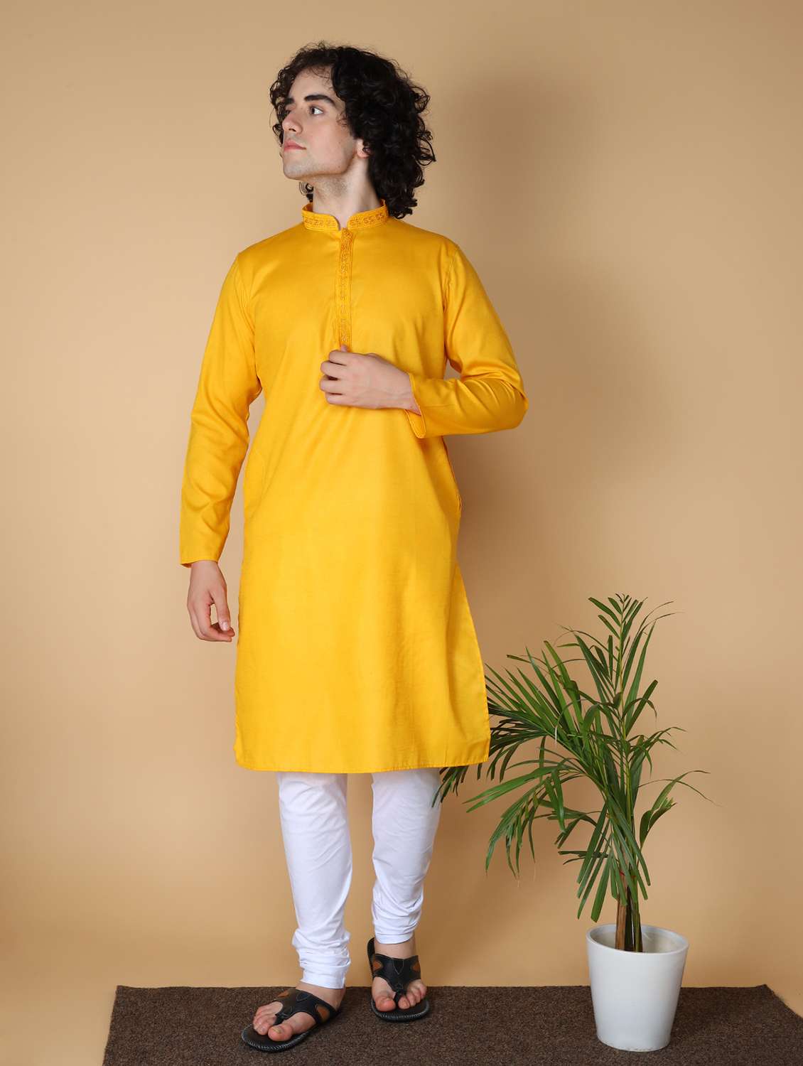 yellow embroidered kurta pyjama set - 19955355 - Standard Image - 3