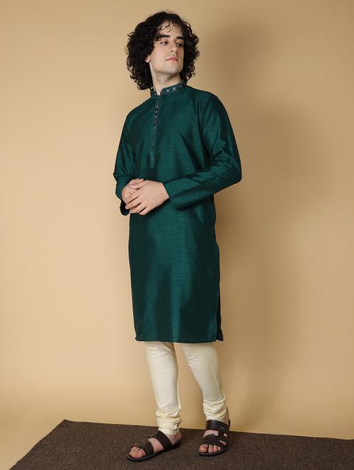 dark green embroidered kurta pyjama set - 19955375 - Standard Image - 0