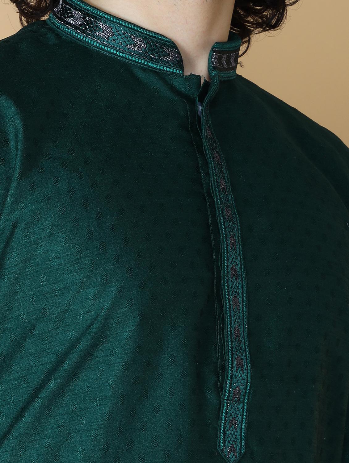 dark green embroidered kurta pyjama set - 19955375 - Standard Image - 5
