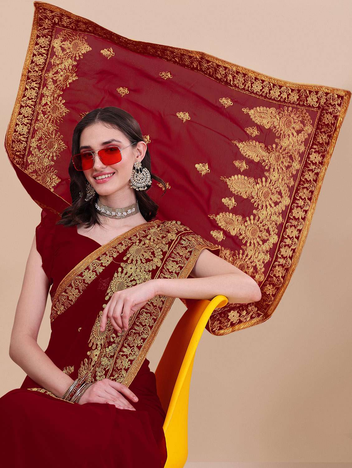 women's embroidered saree - 19963473 - Standard Image - 5