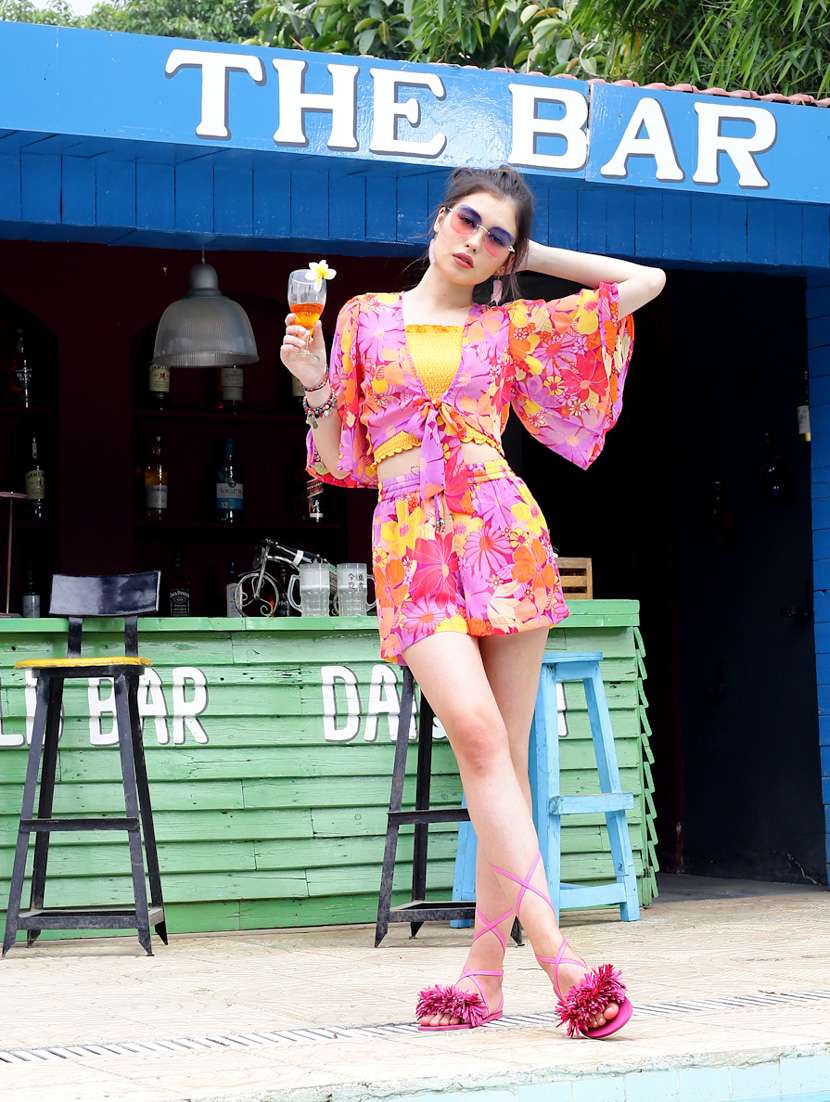printed top and shorts co-ord set - 19971625 -  Standard Image - 3