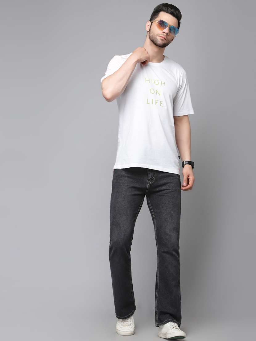 white cotton blend chest print t-shirt - 19979085 -  Standard Image - 5