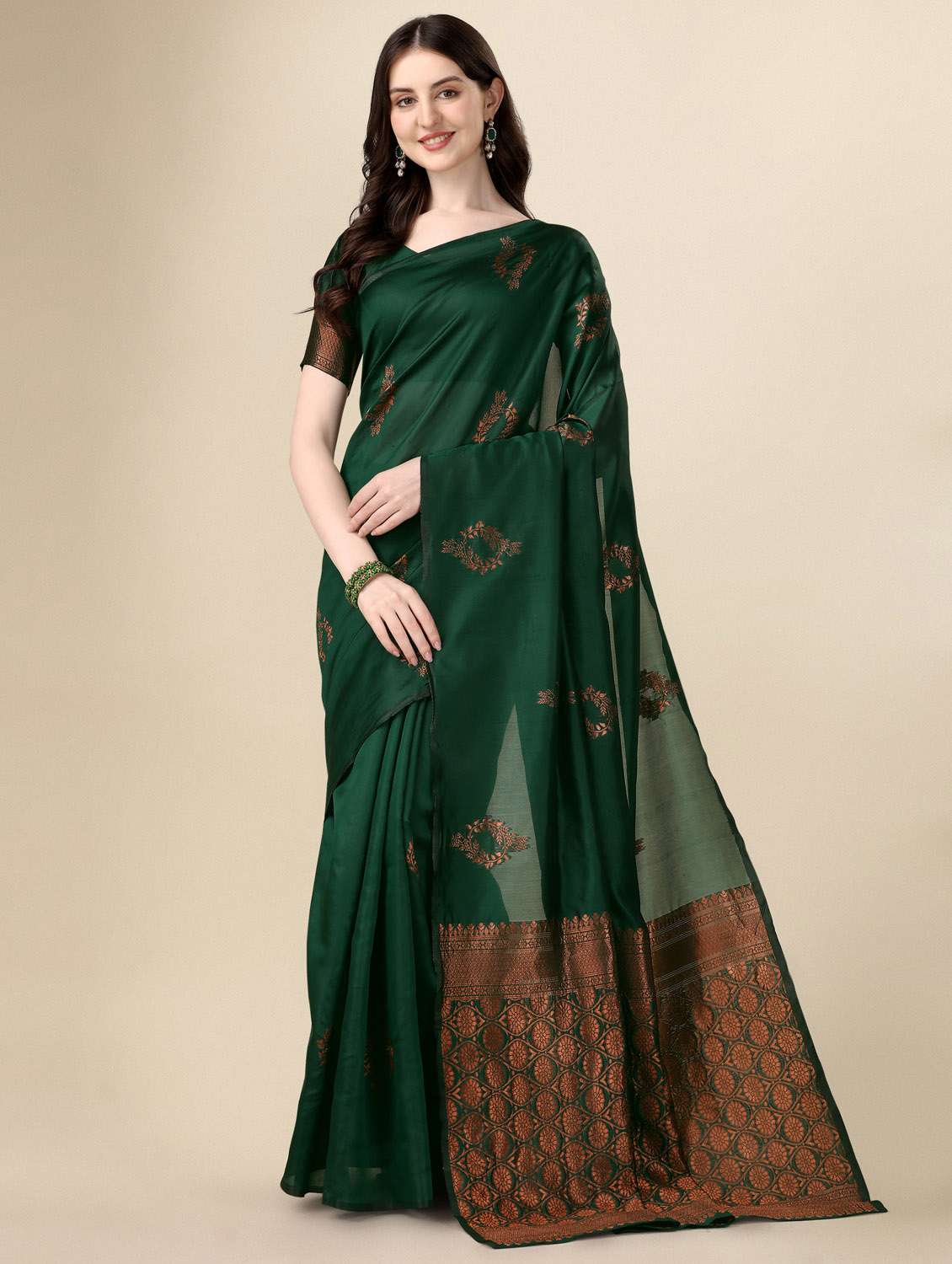 green jacquard kanjivaram saree with blouse - 19983154 -  Zoom Image - 0