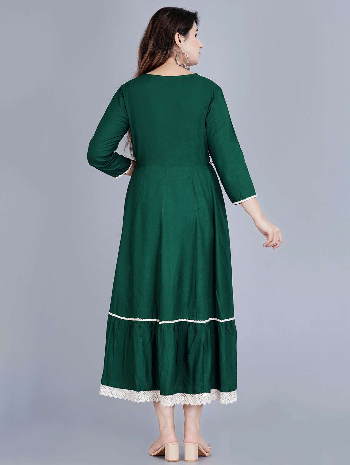round neck embroidered tiered kurta - 19983229 - Standard Image - 3