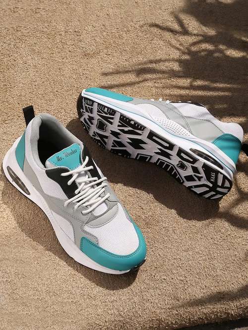 Sport Shoes