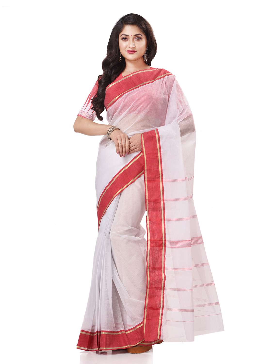 women's self design white colored saree with blouse - 19994571 - Zoom Image - 0