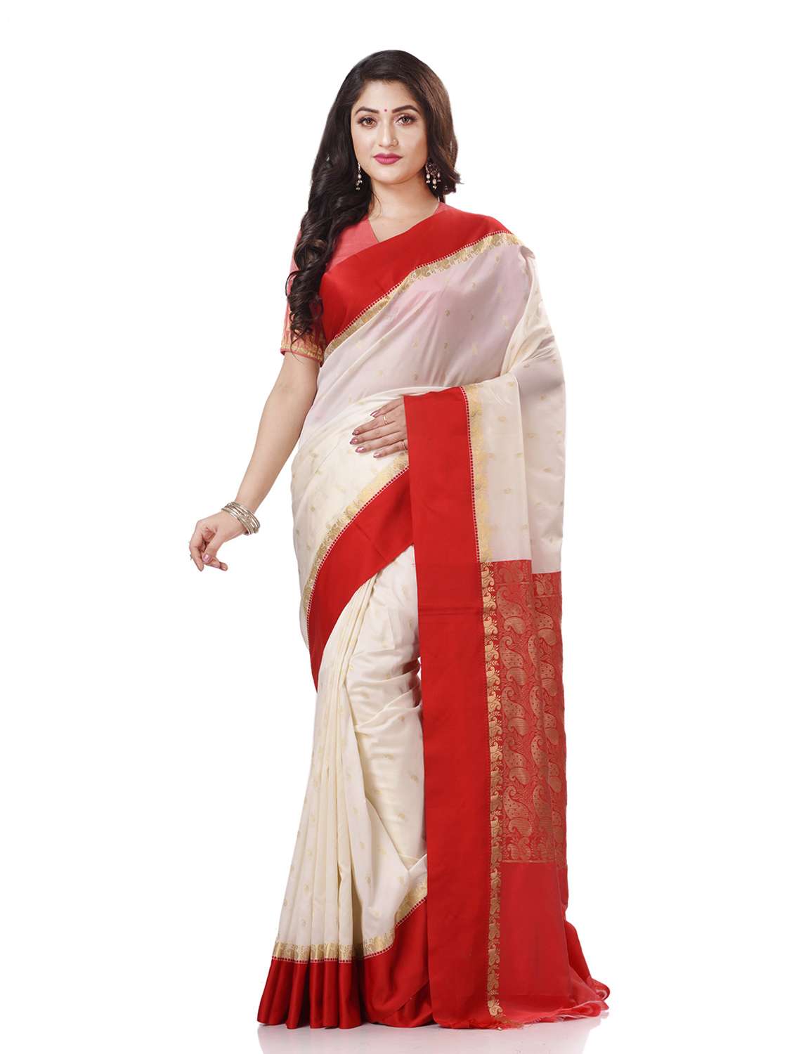 white handloom saree with blouse