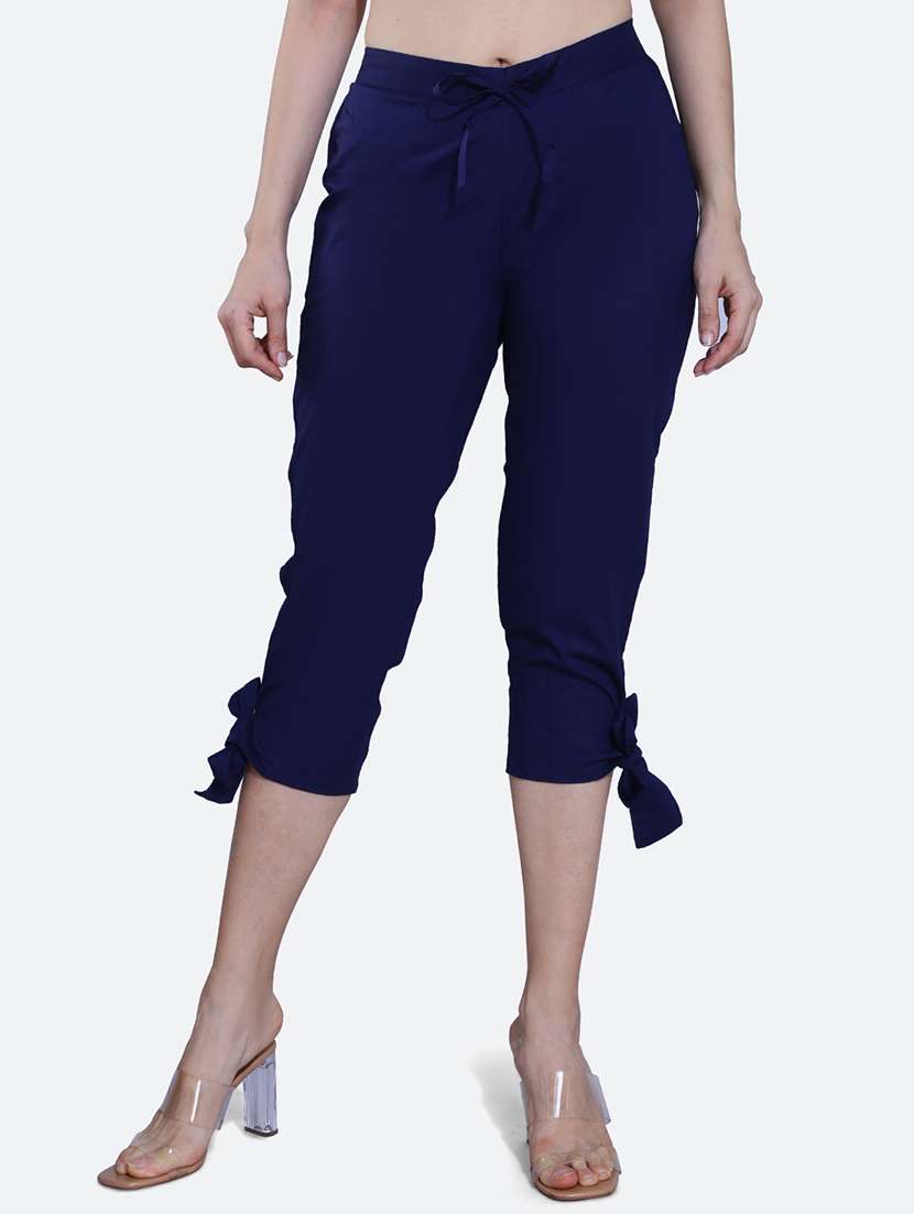 navy blue solid mid rise capri legging