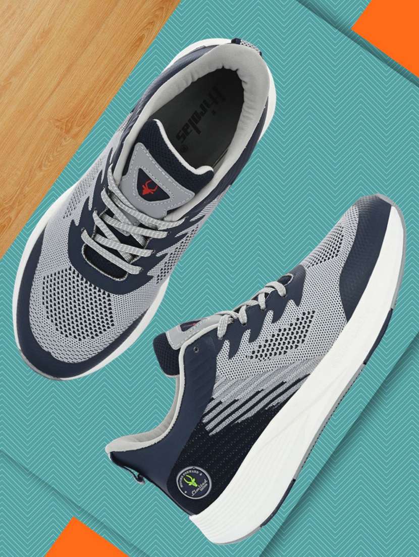 grey lace up sport shoe