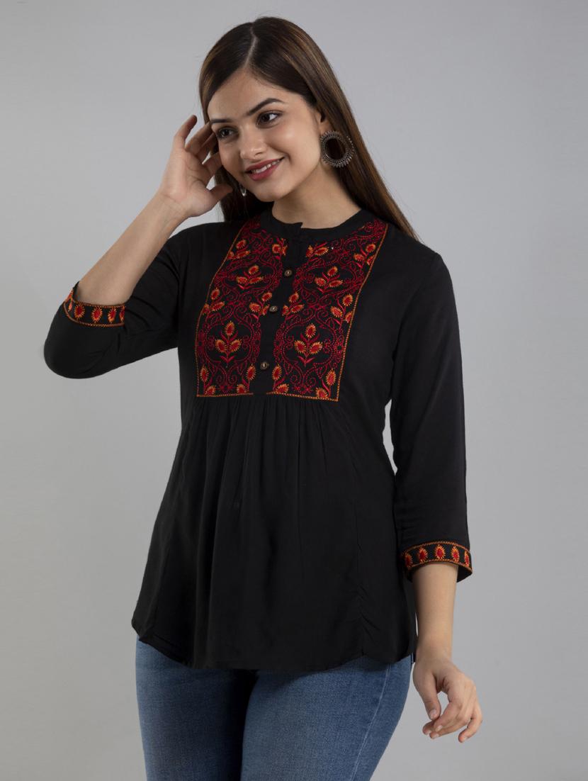 black embroidered regular top - 20005503 - Zoom Image - 0