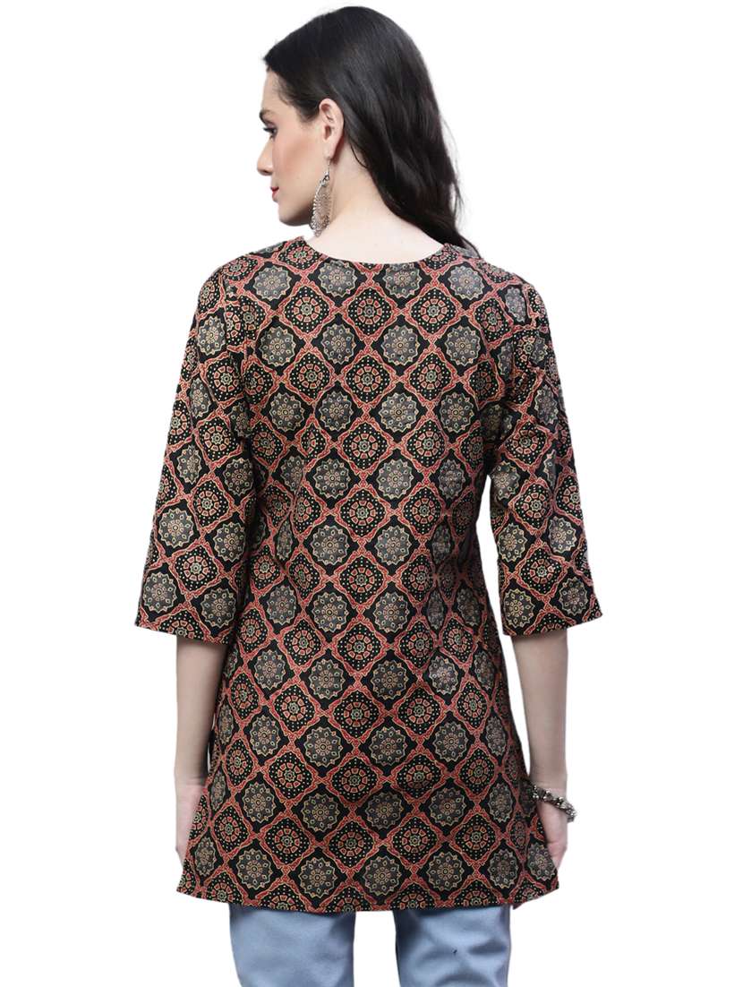 women printed cotton short kurti - 20007361 -  Standard Image - 3