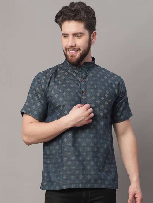 Kurtas