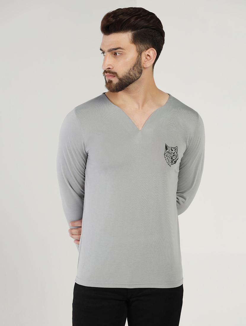 v-neck solid regular t-shirt - 20010124 - Zoom Image - 0