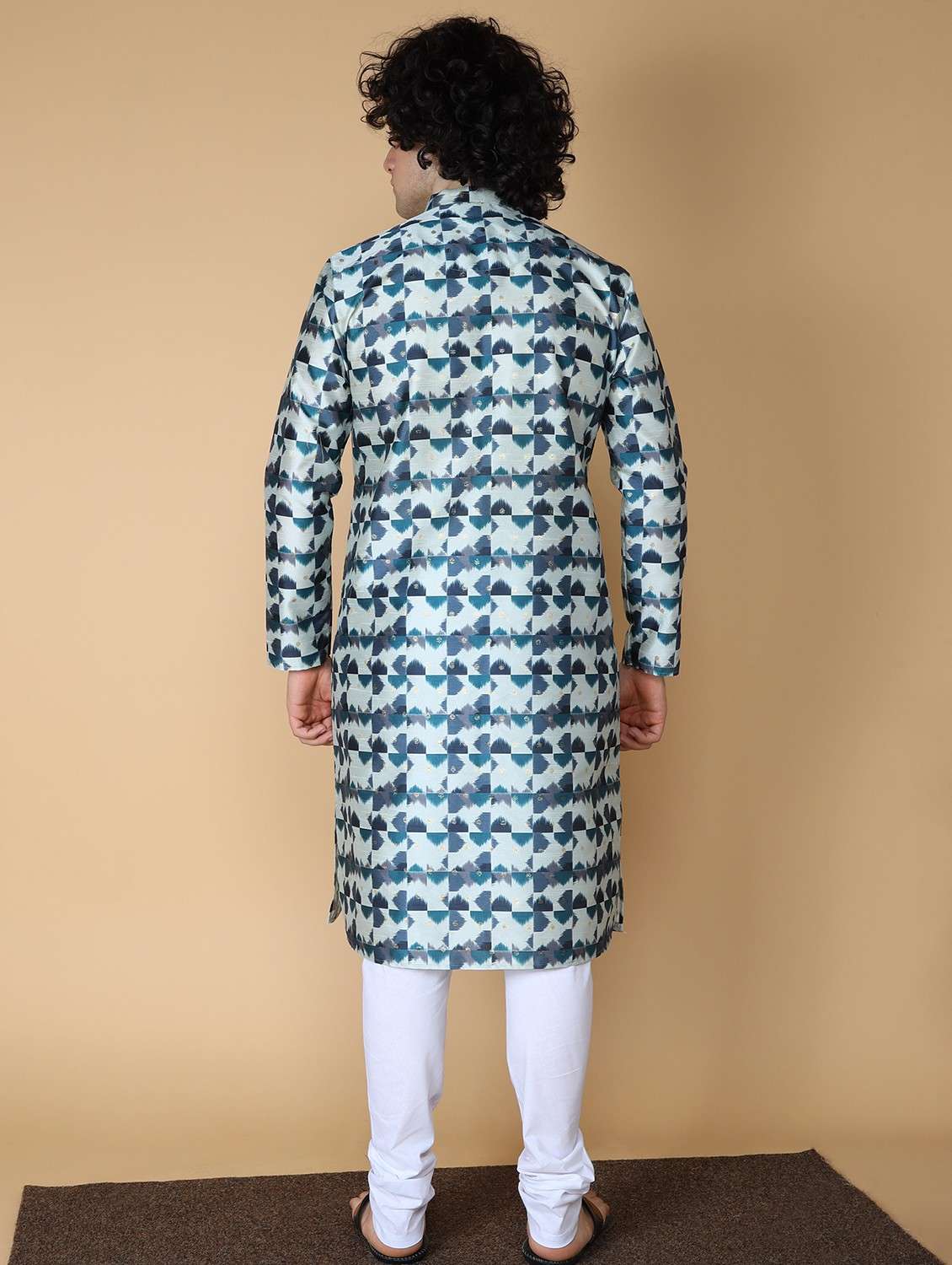 mandarin neck printed long kurta - 20011662 - Standard Image - 3
