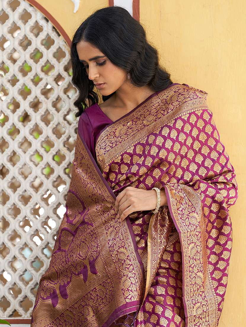 purple silk blend saree with blouse - 20018630 -  Standard Image - 3