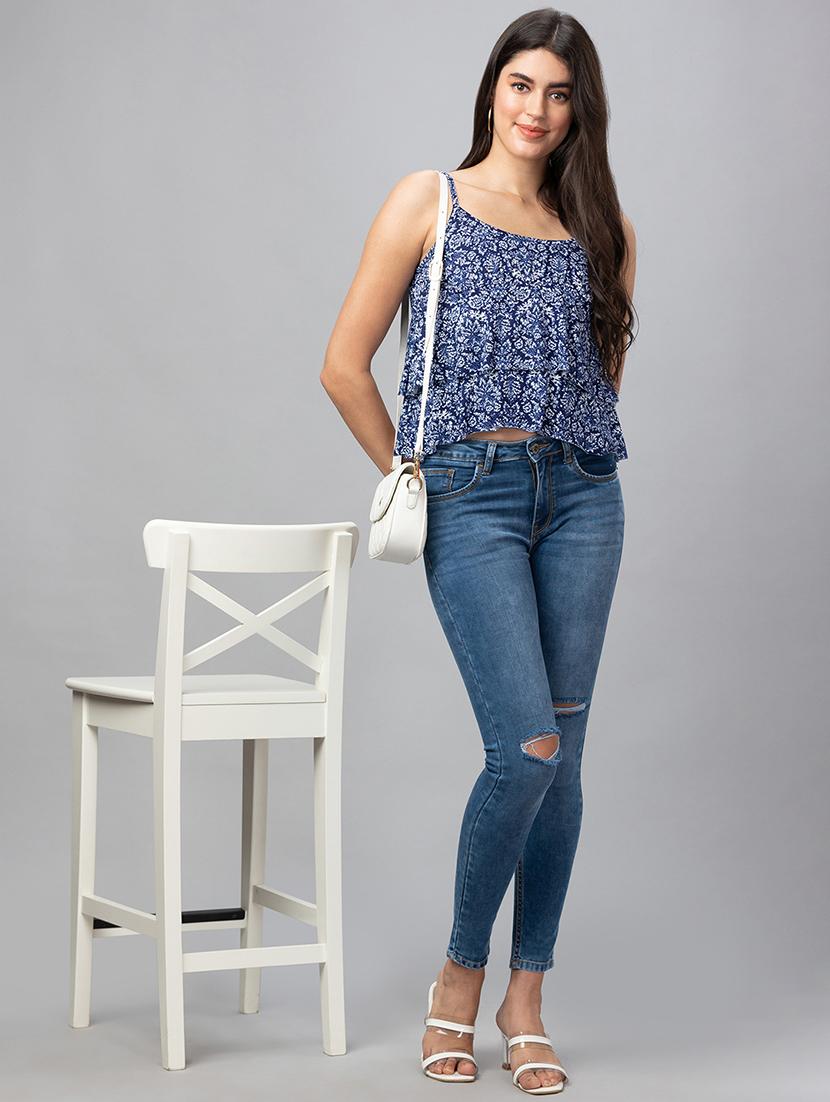 women's slash knee skinny fit jeans - 20018982 - Standard Image - 3