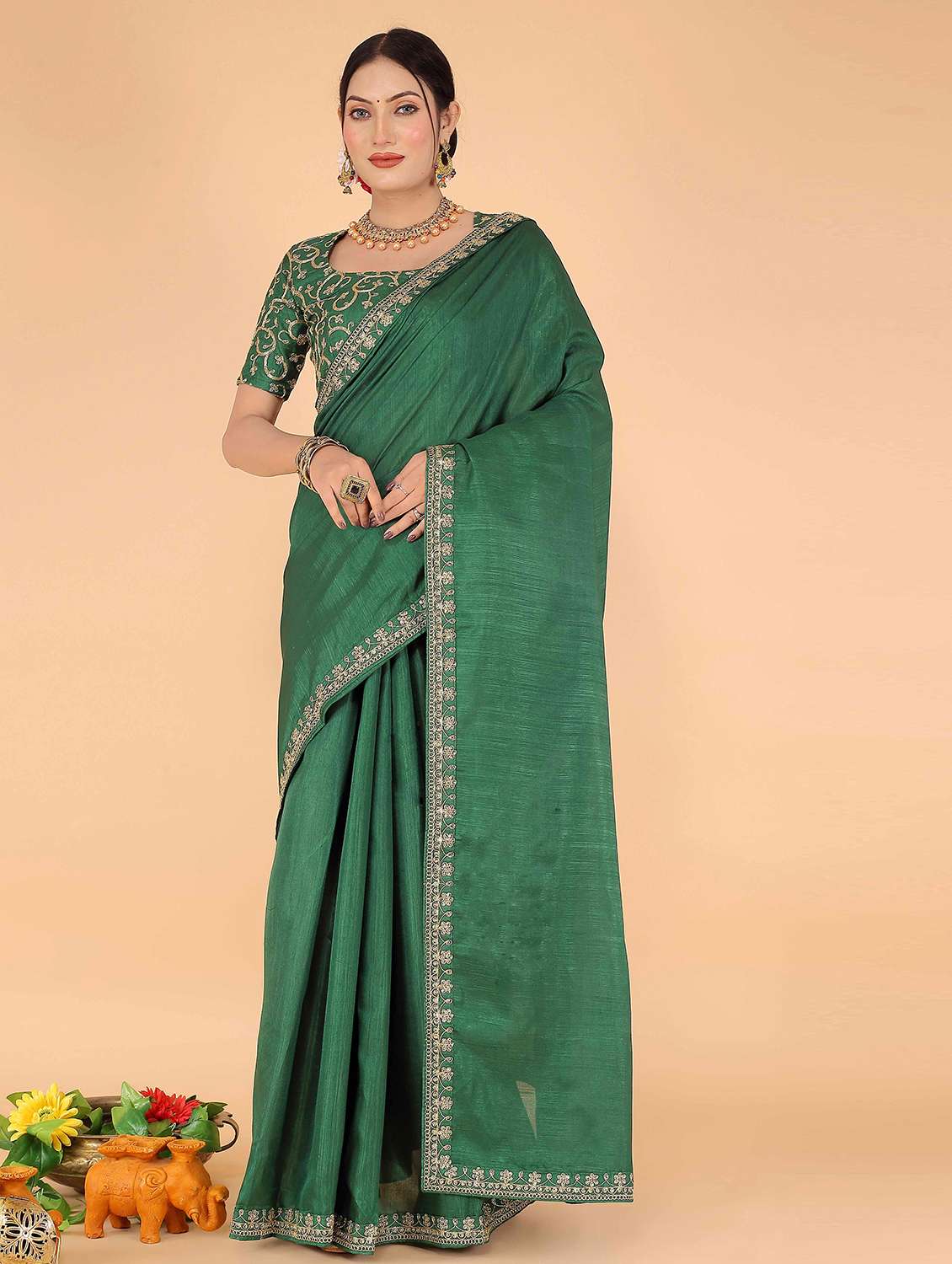 women's solid green colored saree with blouse - 20019313 -  Zoom Image - 0