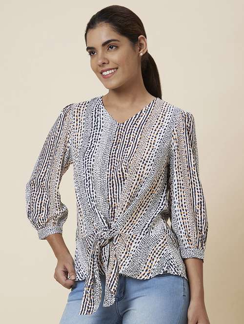 women's straight v neck top - 20025438 - Standard Image - 0