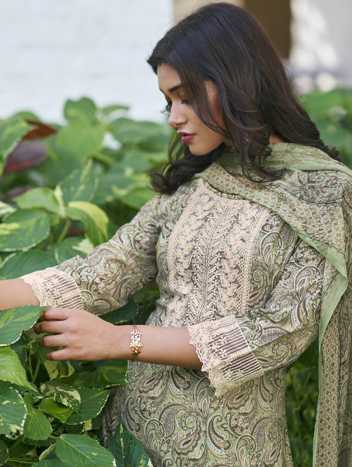 green round neck unstitched suits - 20027692 - Standard Image - 3
