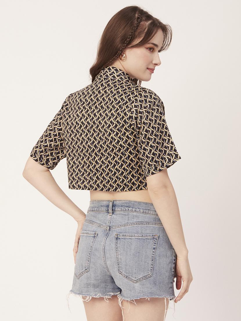 black cotton crop shirt - 20031246 - Standard Image - 3