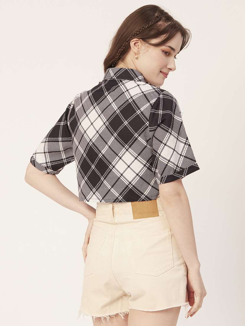 black cotton crop shirt - 20031247 -  Standard Image - 3