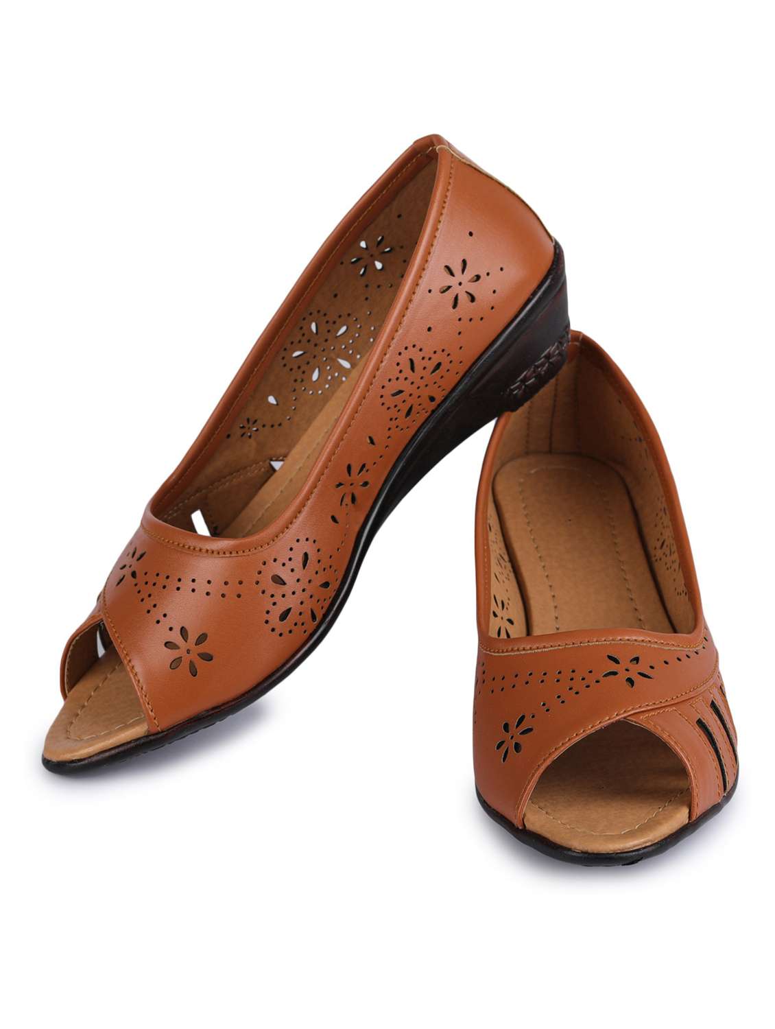 women solid tan slip on ballerina - 20031327 -  Standard Image - 3