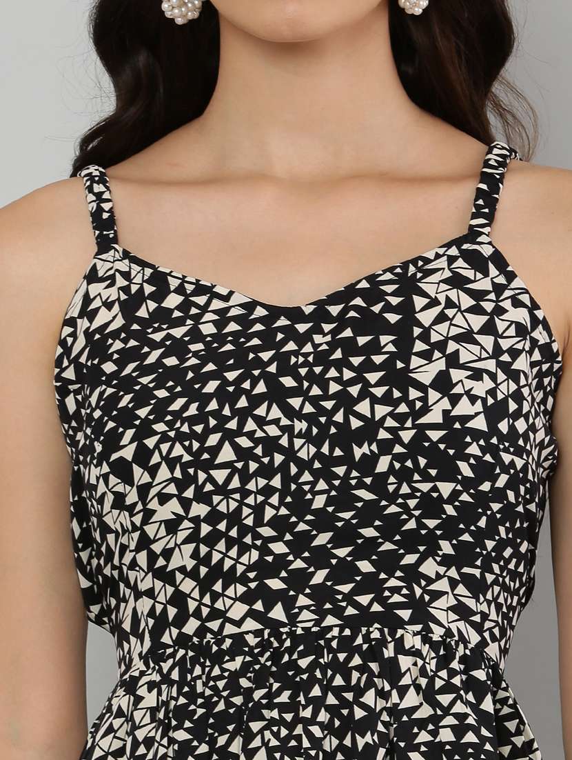 women's fit & flare geometric dress - 20056069 - Standard Image - 5