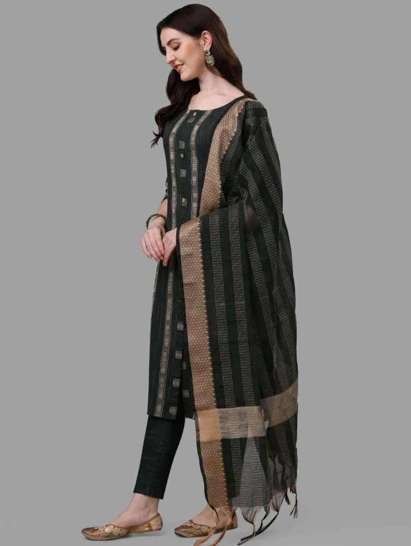women green kurta pant set with dupatta