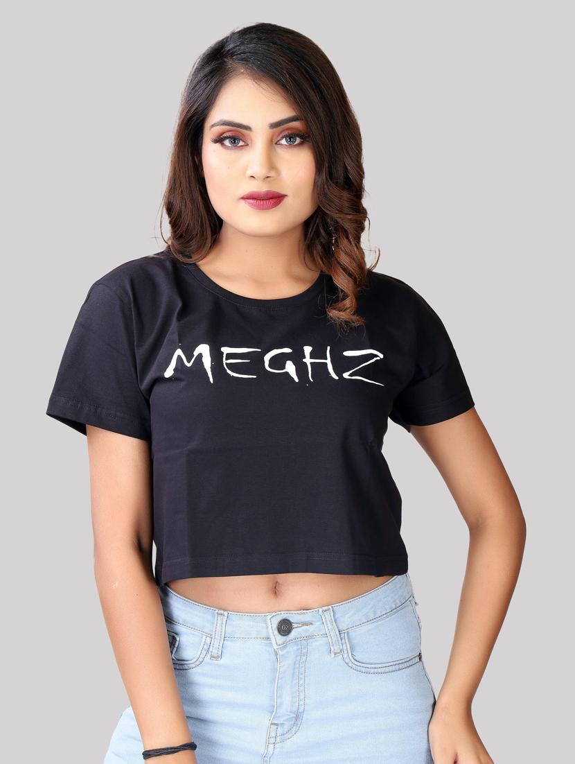 black typography crop top - 20085989 - Zoom Image - 0
