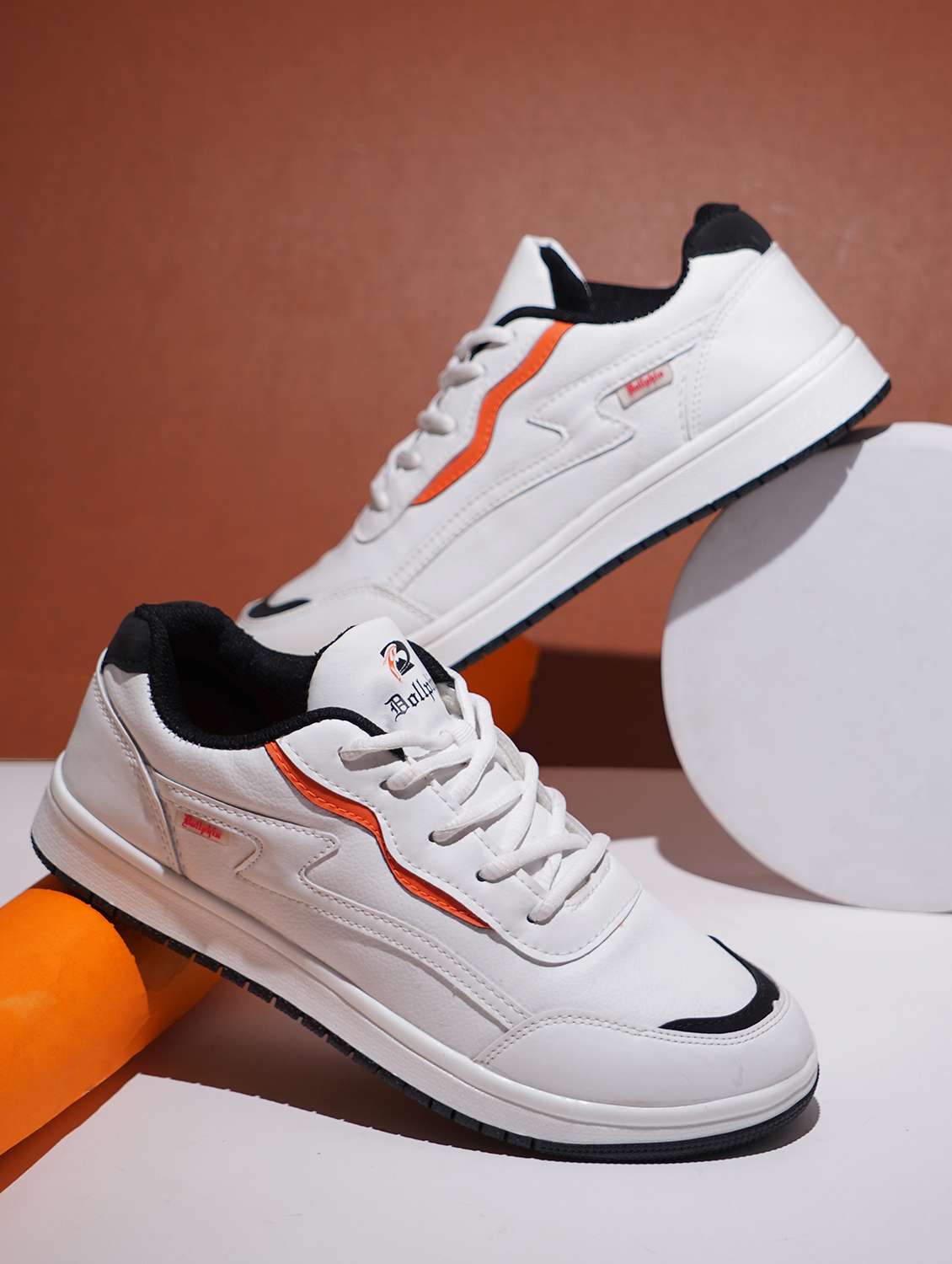 white slip on sneaker - 20115258 -  Zoom Image - 0