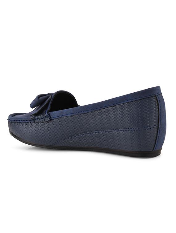 blue solid slip on loafer - 20115269 - Standard Image - 3
