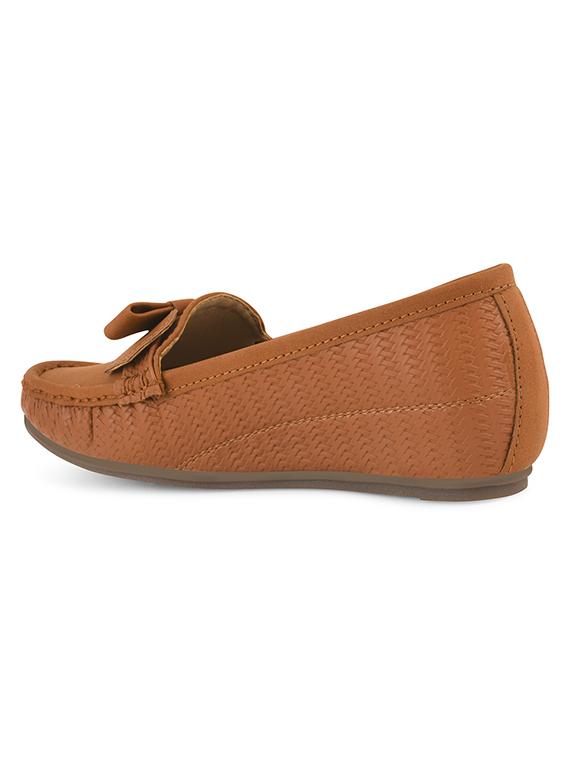 tan textured slip on loafer - 20115273 - Standard Image - 3