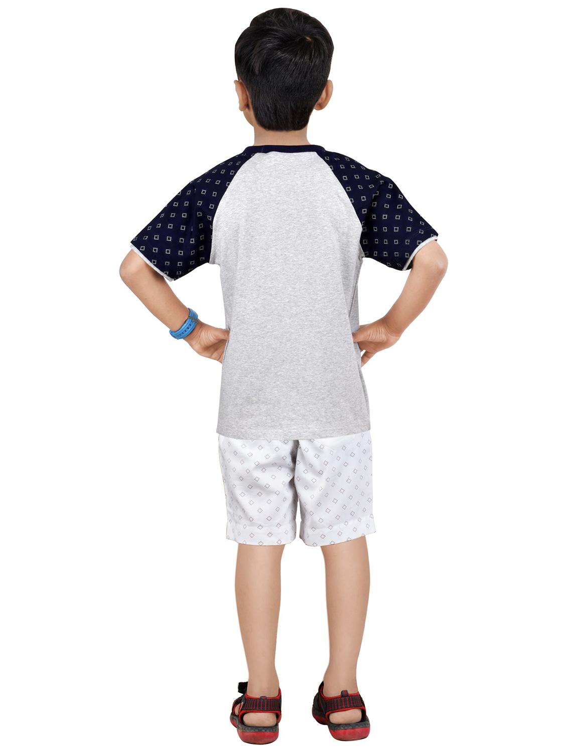 multi colored printed round neck shorts set - 20116942 - Standard Image - 3