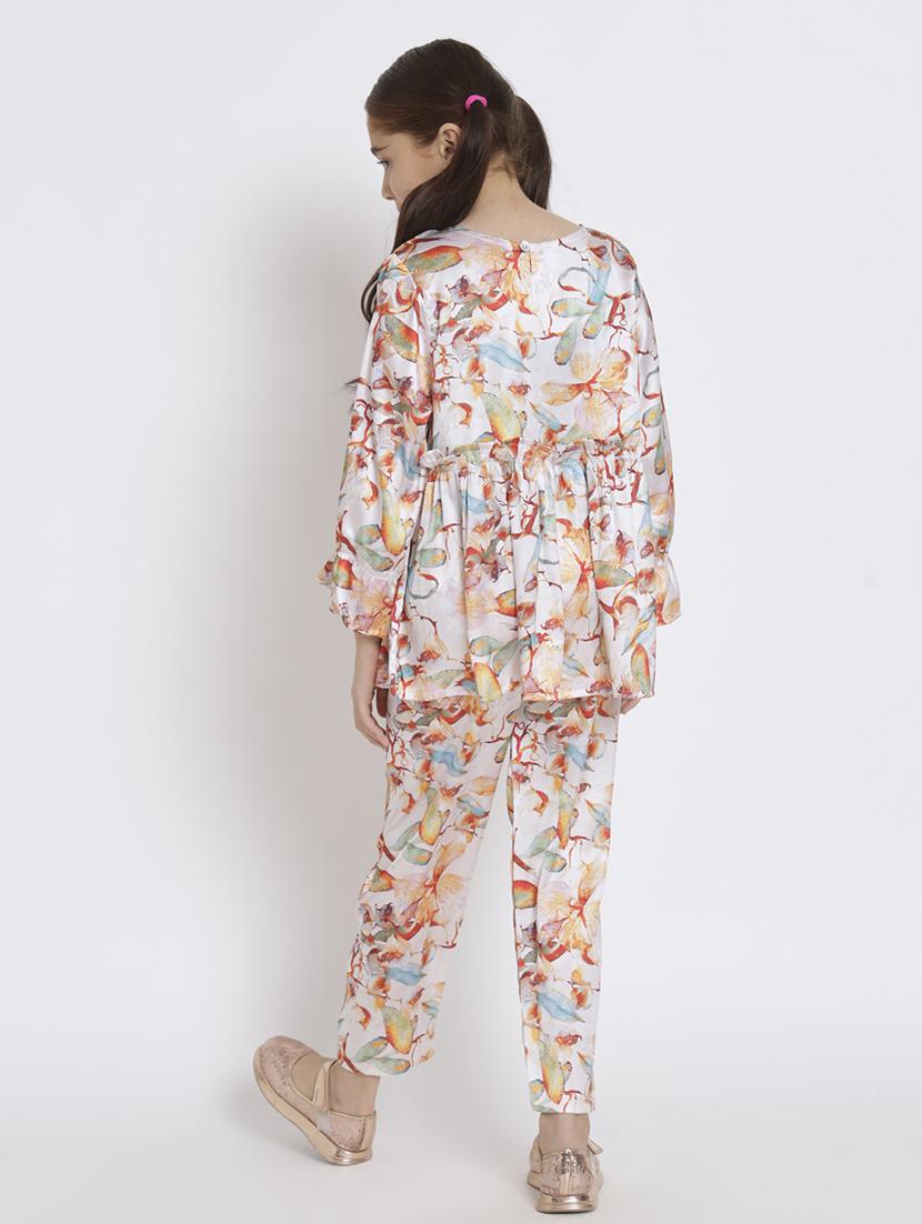 multi colored printed top pants set - 20117363 - Standard Image - 3
