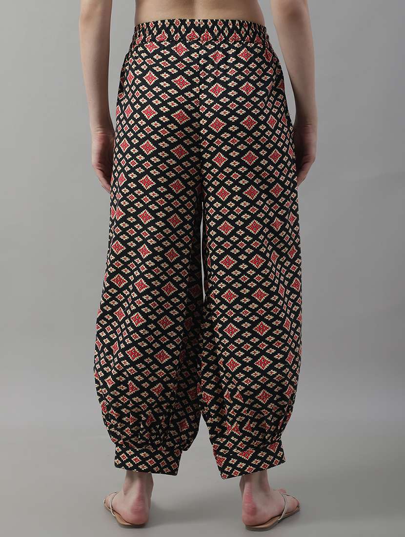 women cotton printed salwar - 20120346 - Standard Image - 3