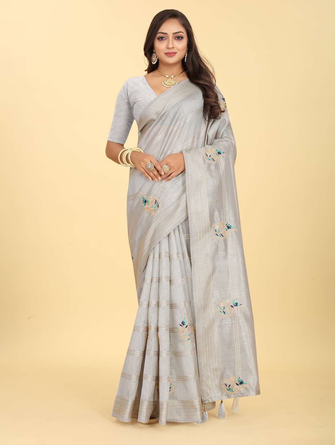 grey embroidered saree with blouse - 20120634 - Zoom Image - 0