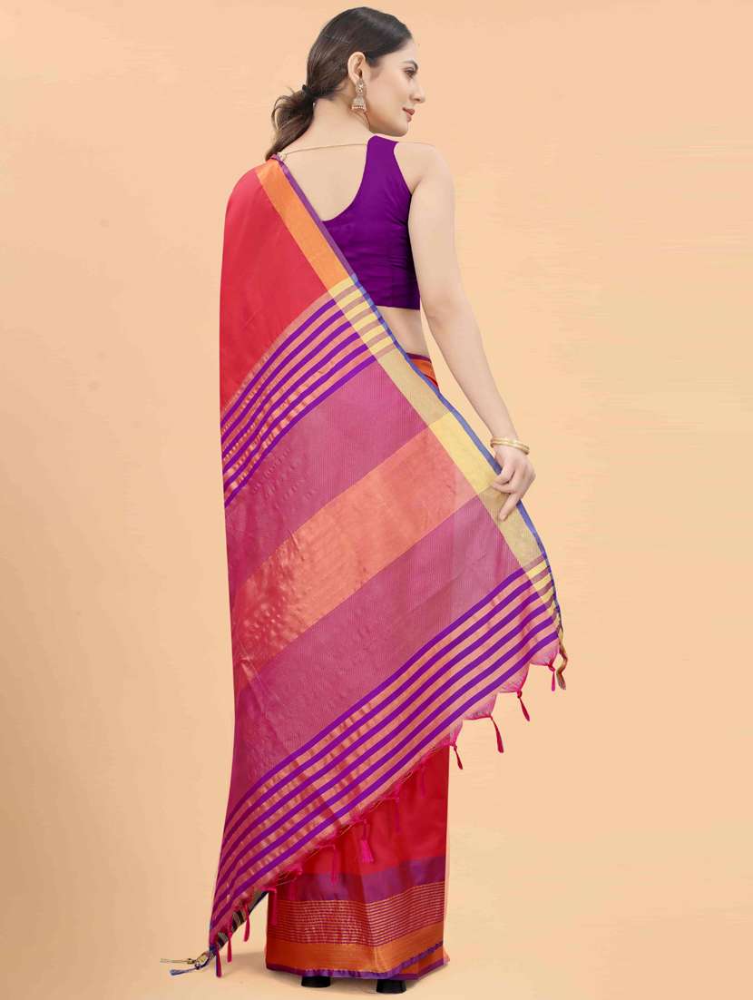 Women's Self Design Red Colored Saree With Blouse - 20122393 -  Standard Image - 3