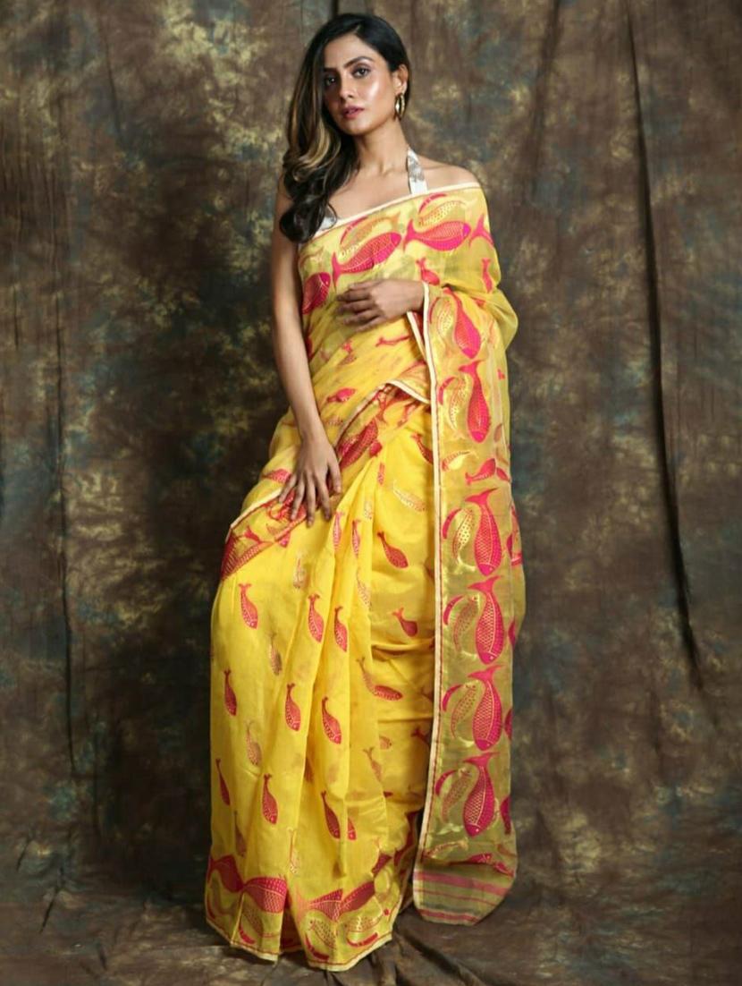 yellow printed saree with blouse - 20125354 -  Zoom Image - 0
