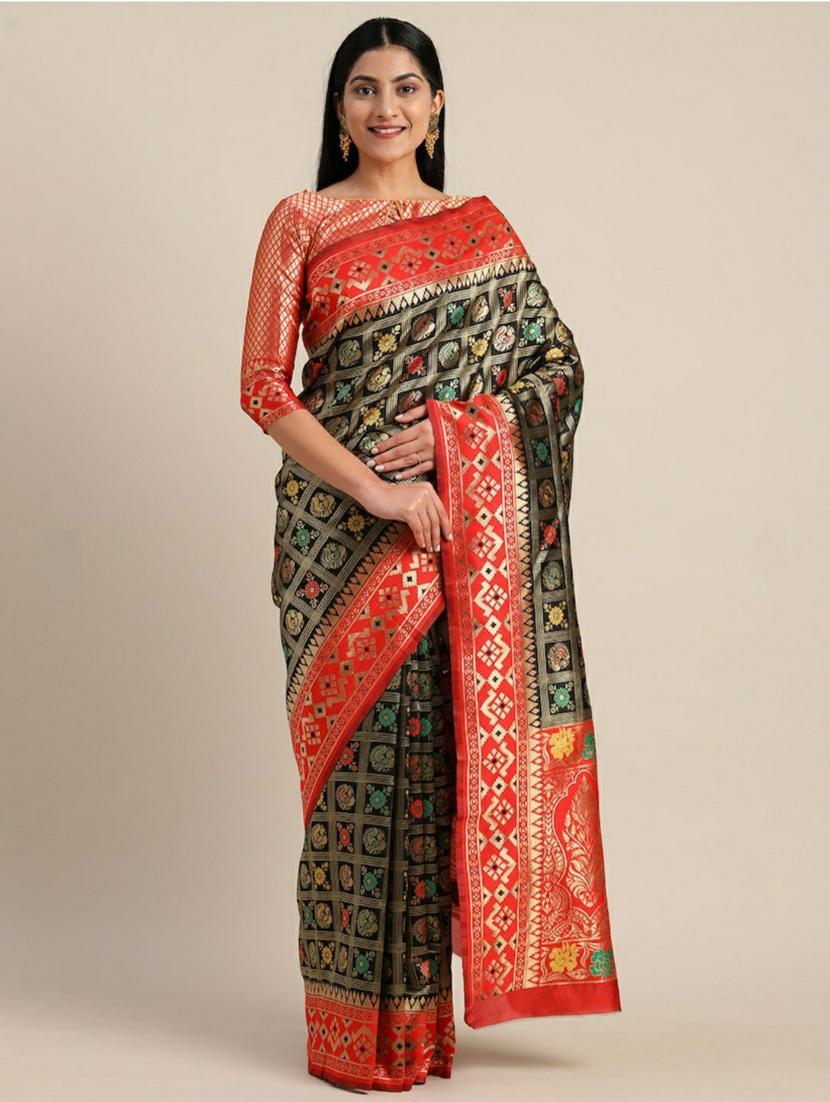 self design woven saree - 20125372 -  Zoom Image - 0