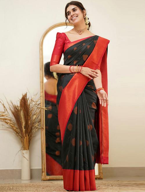self design woven saree with blouse - 20125487 - Standard Image - 0